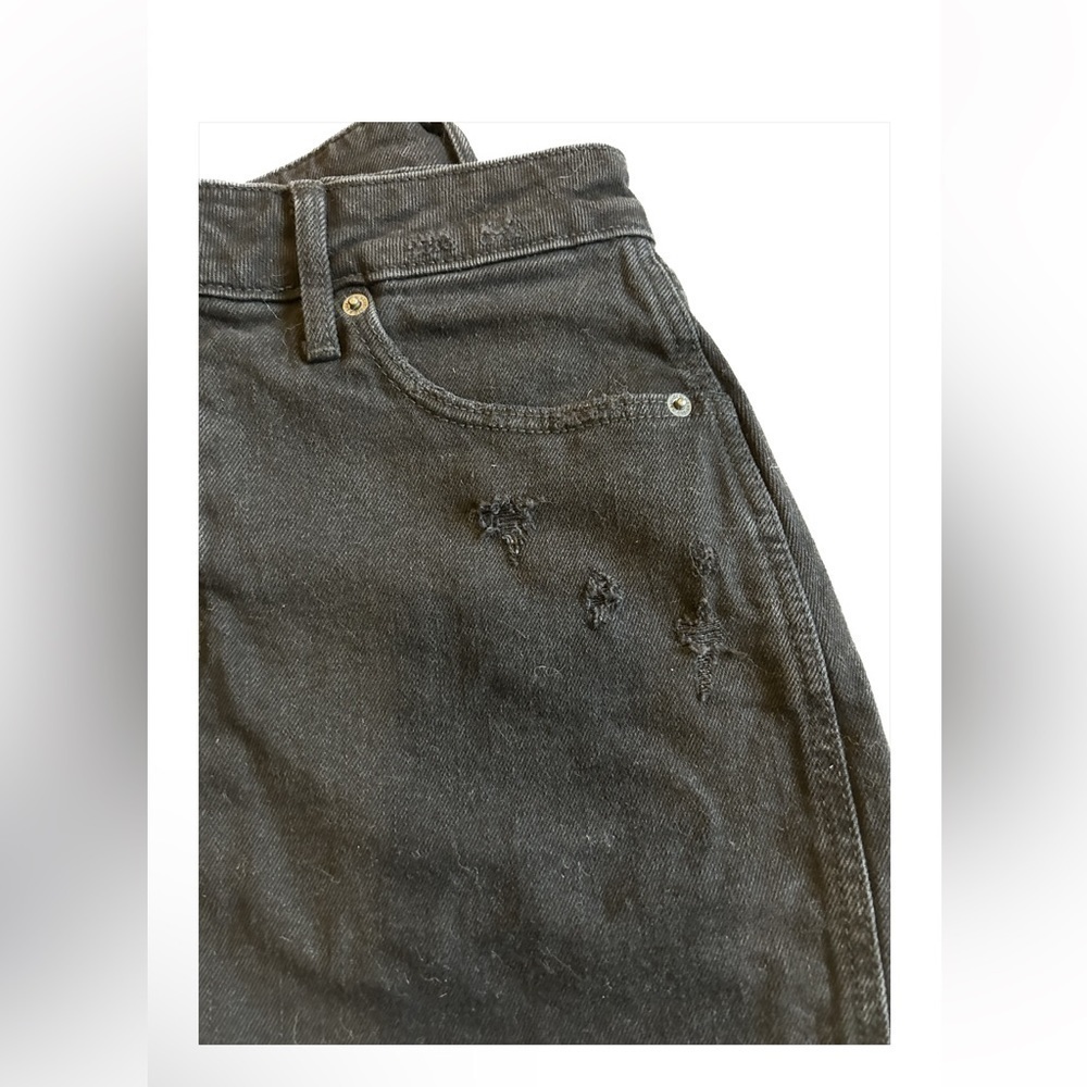 Old Navy Denim Black Distressed Women’s Skirt NWOT size 10 - Picture 4 of 7